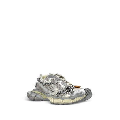 3XL sneakers