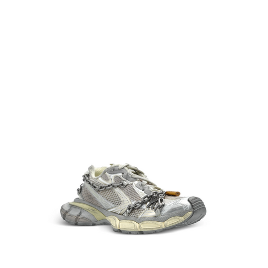 3XL sneakers