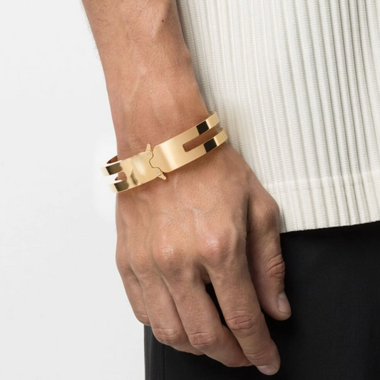 Bracelet with cutouts