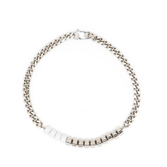 Necklace with beads